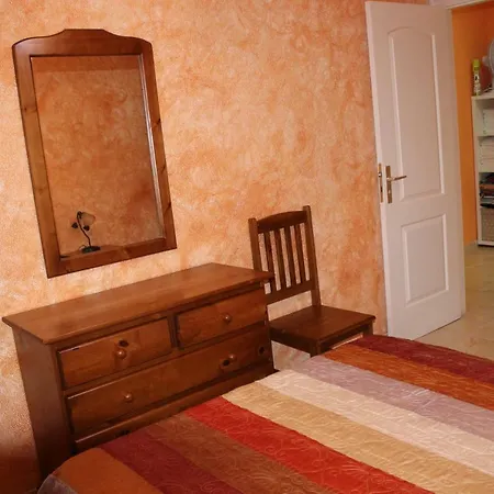 Delgado Y Ruiz Appartamento *